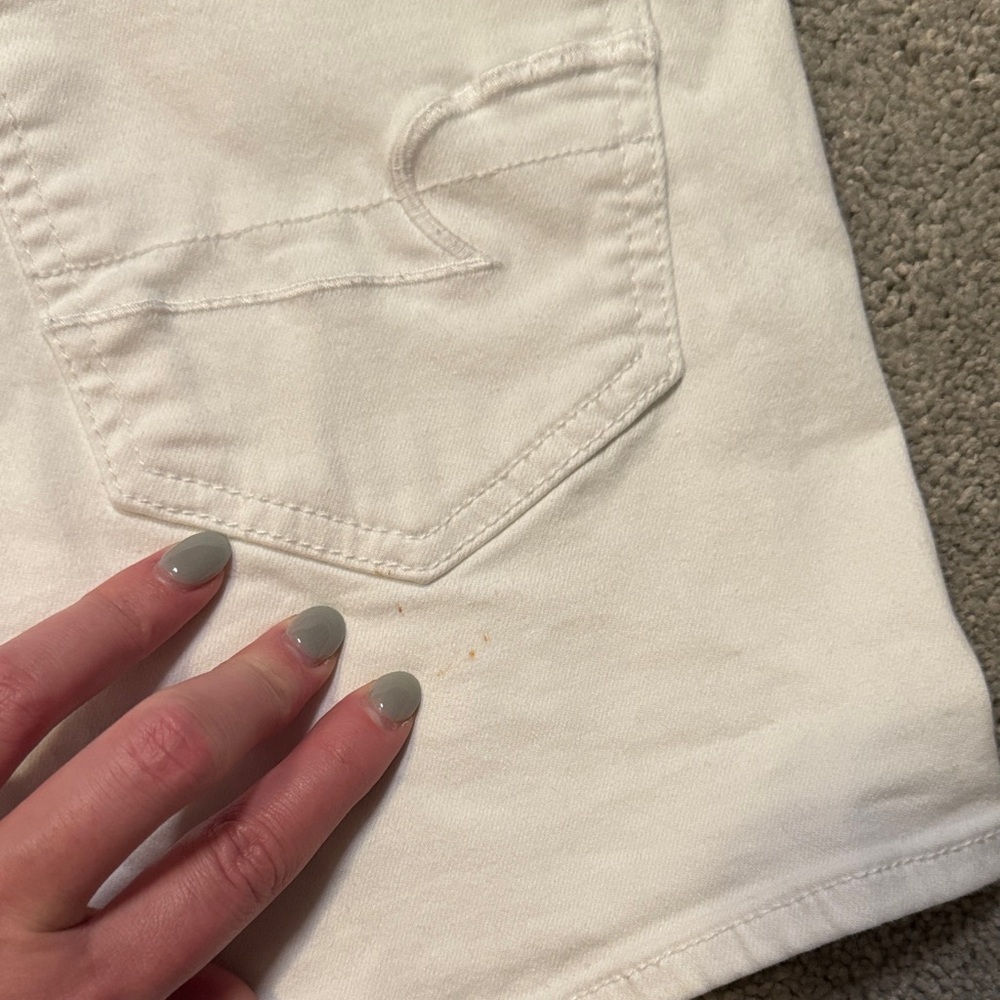 American Eagle Outfitters White Jean Shorts - Picture 5 of 5